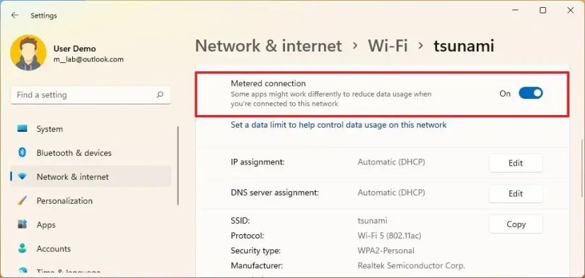 Klicken Sie auf WLAN oder Ethernet, je nachdem, wie Sie mit dem Internet verbunden sind.
Wählen Sie Ihre aktive Verbindung aus.